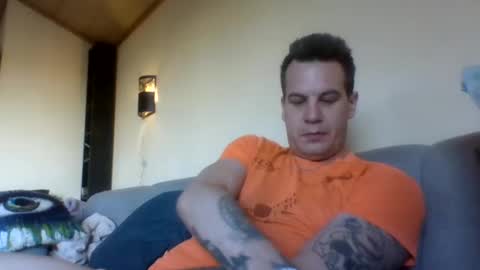 Dennis online show from 02.12.25