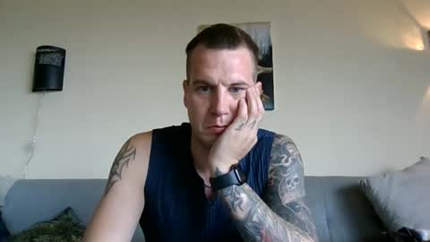 Dennis online show from 09.11.25