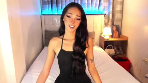 Snapshot of faelore_ chatting on 01.13.25 faelore online show from 01.13.25