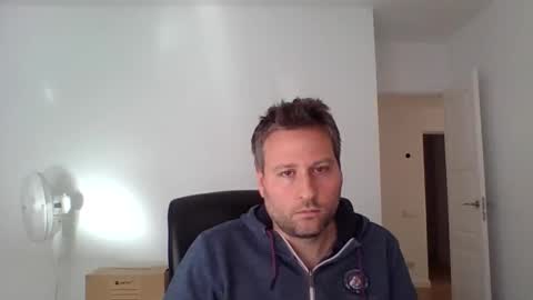 Snapshot of faer_087 chatting on 11.07.25 faer_087 online show from 11.07.25