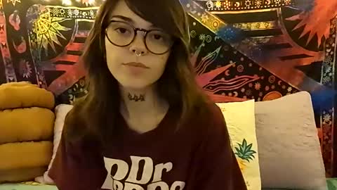 Snapshot of faerienugs chatting on 03.23.26 Faerie 3 online show from 03.23.26