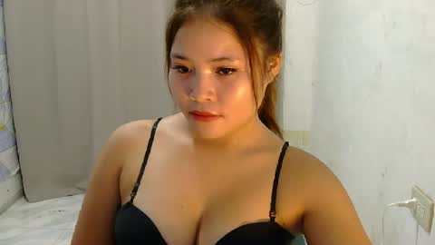 Snapshot of fahara_lea chatting on 07.18.26 fahara_lea online show from 07.18.26