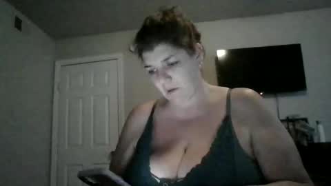 Snapshot of faidramae chatting on 01.06.25 faidra mae online show from 01.06.25