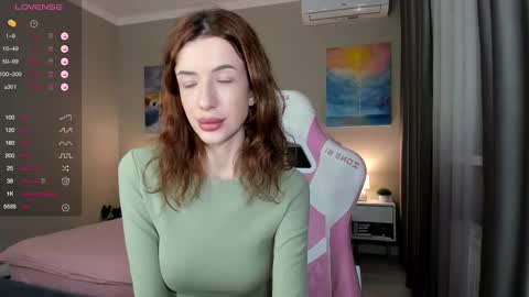 Snapshot of fairy_bloomix chatting on 12.09.24 Bloom  online show from 12.09.24