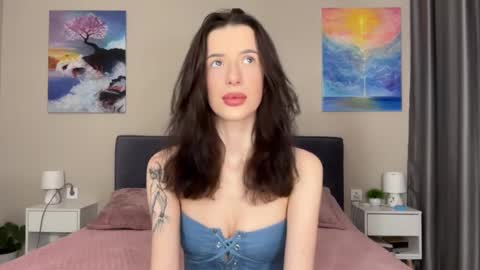 Snapshot of fairy_bloomix chatting on 01.30.25 Bloom  online show from 01.30.25