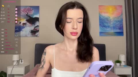 Snapshot of fairy_bloomix chatting on 02.05.25 Bloom  online show from 02.05.25