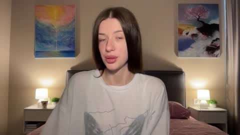 Snapshot of fairy_bloomix chatting on 09.13.25 Bloom  online show from 09.13.25