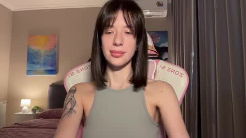 Snapshot of fairy_bloomix chatting on 10.02.25 Bloom  online show from 10.02.25