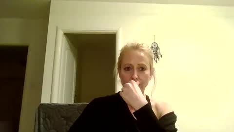 Fairy NightMary online show from 11.05.25