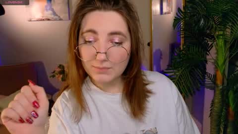 Snapshot of fairy_tara chatting on 01.16.26 Tara online show from 01.16.26