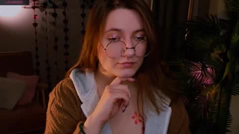 Snapshot of fairy_tara chatting on 02.10.26 Tara online show from 02.10.26