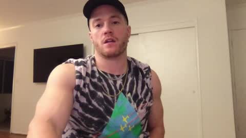 Snapshot of fairybae5 chatting on 12.18.24 Travis online show from 12.18.24