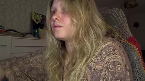 Arisha online show from 11.26.25