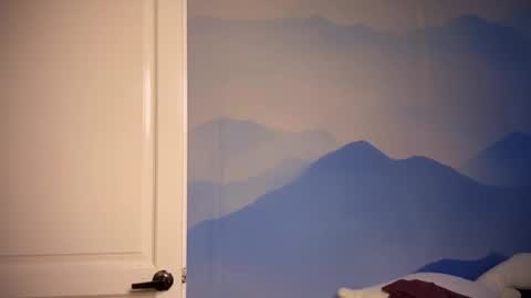 Ilona online show from 10.27.25