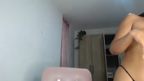 Snapshot of fairylatin chatting on 01.30.25 fairylatin online show from 01.30.25