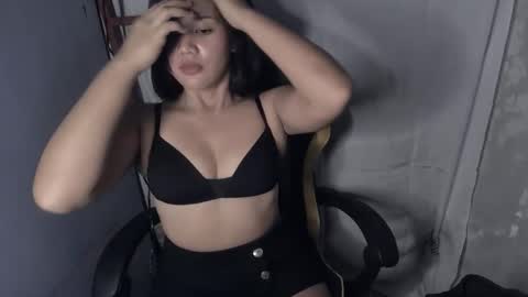 faithveronica130200134 online show from 11.30.25