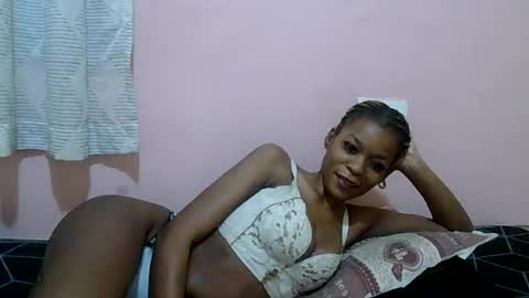 faizah_ online show from 06.22.26