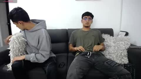 FallGays online show from 02.26.25