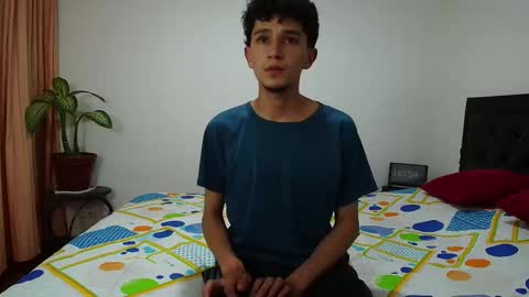 FallGays online show from 11.17.25