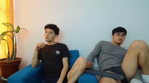 FallGays online show from 07.22.26