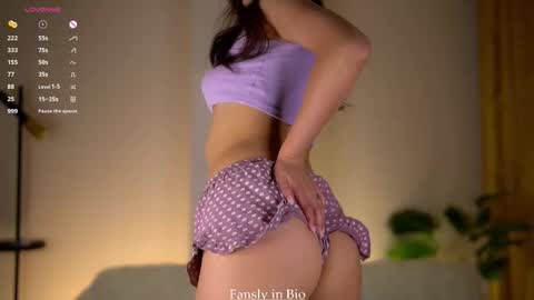 Kim online show from 10.25.25