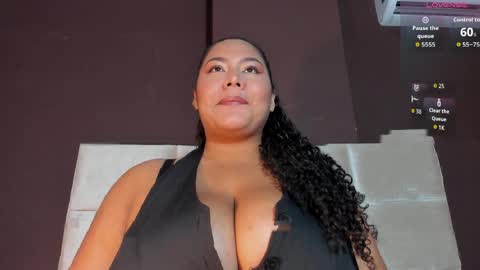 Snapshot of fallon_11 chatting on 04.06.26 Fallon online show from 04.06.26