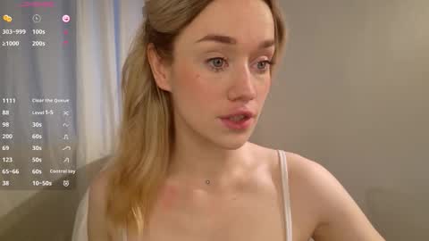 fancyamelia online show from 10.25.25