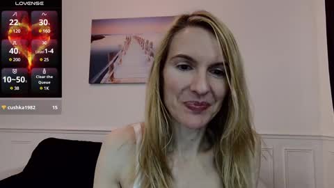 Snapshot of fanny_posy chatting on 02.27.25 Fanny online show from 02.27.25