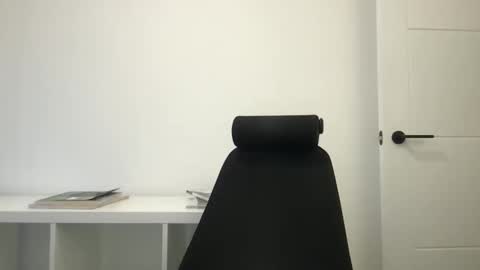 Snapshot of fantacyland chatting on 12.20.24 Alex online show from 12.20.24