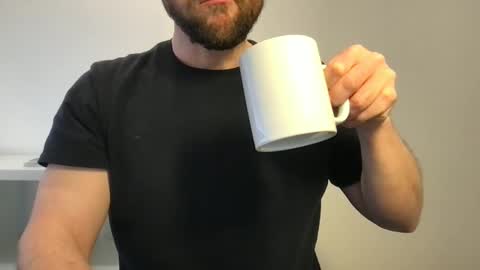 Snapshot of fantacyland chatting on 03.03.25 Alex online show from 03.03.25