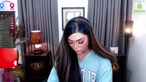 Snapshot of fantacyoflove chatting on 12.26.24 YASI online show from 12.26.24