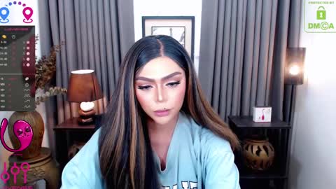 Snapshot of fantacyoflove chatting on 12.27.24 YASI online show from 12.27.24