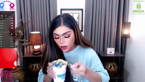 Snapshot of fantacyoflove chatting on 01.21.25 YASI online show from 01.21.25