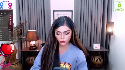 Snapshot of fantacyoflove chatting on 01.23.25 YASI online show from 01.23.25