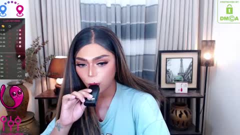 Snapshot of fantacyoflove chatting on 02.17.25 YASI online show from 02.17.25