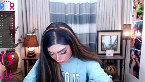 Snapshot of fantacyoflove chatting on 03.07.25 YASI online show from 03.07.25