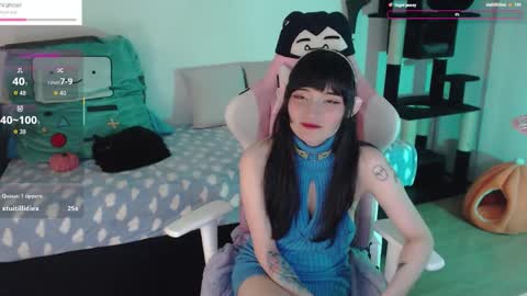 Snapshot of fantasma_gei chatting on 10.17.25 Fantasma. online show from 10.17.25
