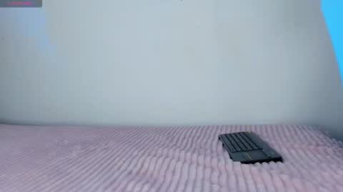 Snapshot of fantastic_asians2 chatting on 11.28.25 Ale online show from 11.28.25