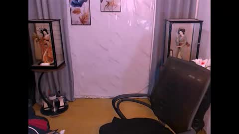 YOUR DOMINA KRISTINE online show from 12.19.25