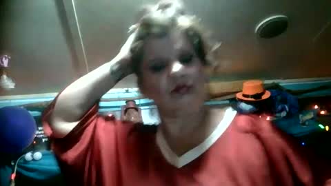 Snapshot of fantasymaid49 chatting on 01.10.25 fantasymaid49 online show from 01.10.25