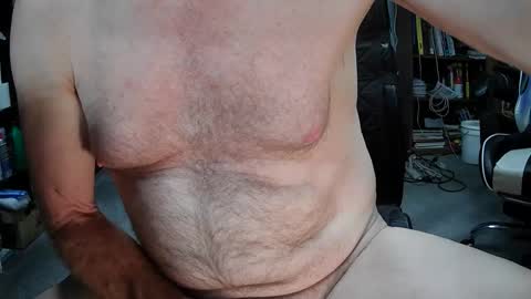 Snapshot of fantasyresort chatting on 01.16.25 fantasyresort online show from 01.16.25