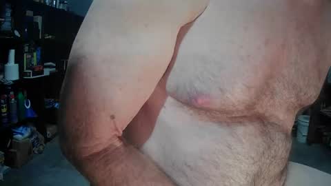 Snapshot of fantasyresort chatting on 03.05.25 fantasyresort online show from 03.05.25