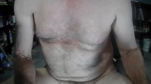 Snapshot of fantasyresort chatting on 10.17.25 fantasyresort online show from 10.17.25