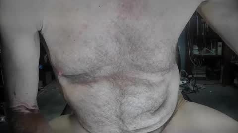 Snapshot of fantasyresort chatting on 11.27.25 fantasyresort online show from 11.27.25