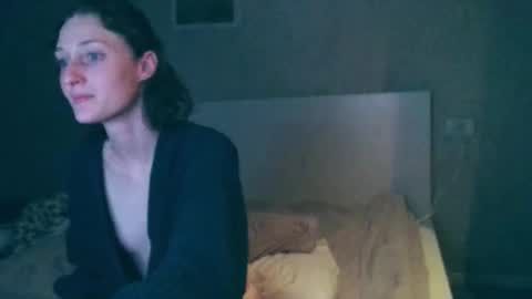 Kira online show from 10.25.25