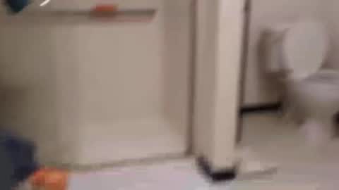 Snapshot of fapqueenc17 chatting on 02.10.25 Scarlett online show from 02.10.25