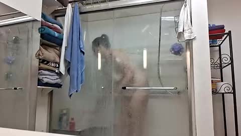 Snapshot of fapqueenc17 chatting on 11.29.25 Scarlett online show from 11.29.25