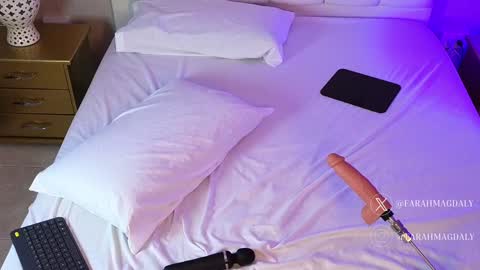 Farah online show from 01.31.25