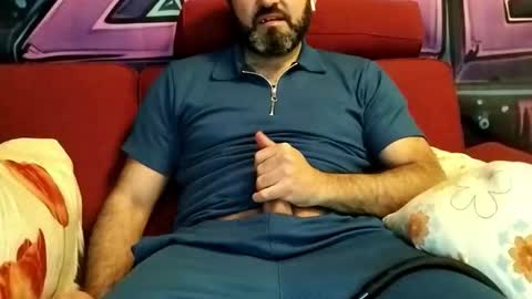 Snapshot of faresxxxaaa chatting on 04.01.26 Amer online show from 04.01.26