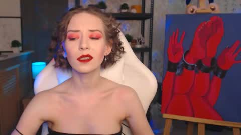 Snapshot of fascinating___eyes chatting on 02.11.26 Fascinating Eyes online show from 02.11.26